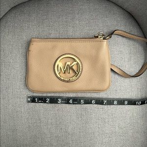 Michael Kors Wristlet, Beige